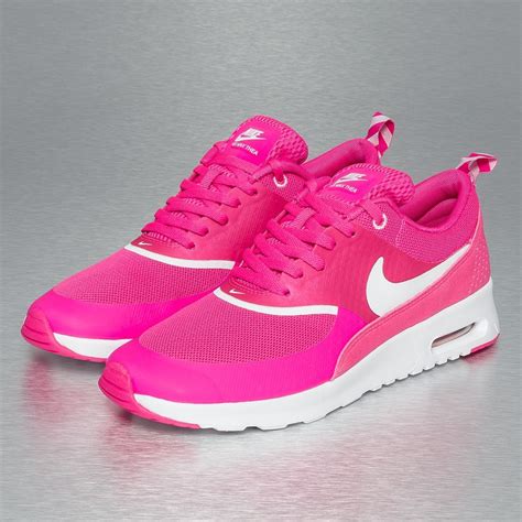 laufschuhe damen nike pink|famous pink nike shoes.